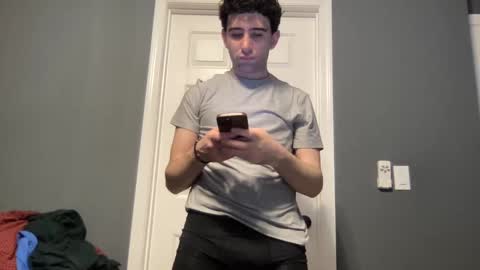 yourboyb1 online show from February 11, 2:35 am