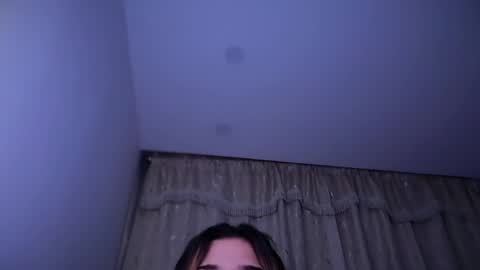 yourcutemolly__ online show from May 14, 5:27 am