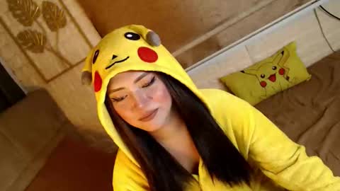 JEN  online show from February 23, 1:46 pm