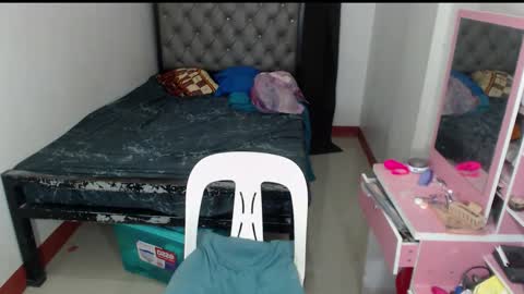 yourdreamisabell online show from November 30, 9:05 am