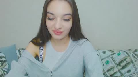 Adele online show from February 28, 10:52 am