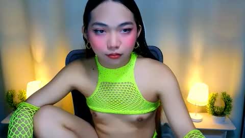 Goddess Yoshi online show from October 26, 1:23 pm