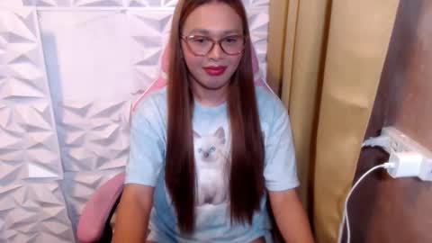 Snapshot of yourhornywife069 chatting on October 5, 7:50 am ANASTASIA STEELE online show from October 5, 7:50 am