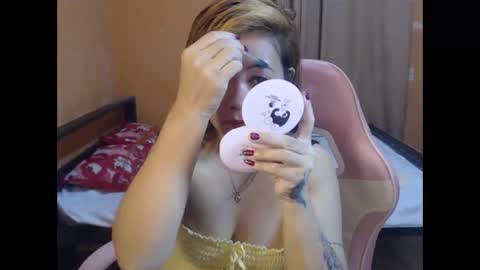 Glenda online show from May 17, 12:42 am