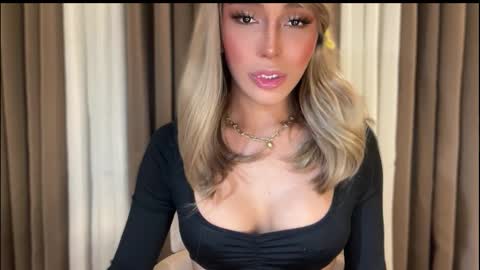 Pearl online show from October 29, 12:07 pm