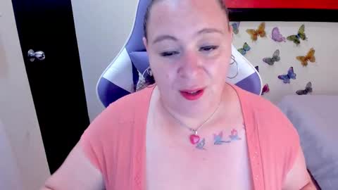 Snapshot of yourmila_ac chatting on February 27, 9:47 pm Milla 3 online show from February 27, 9:47 pm