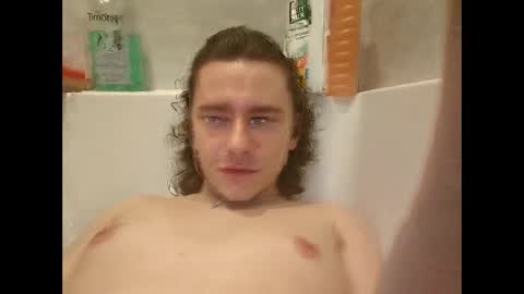 Nylon slave online show from December 1, 12:30 am