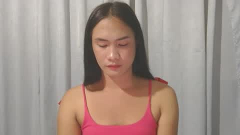 yourpinay_chesca online show from March 11, 7:55 am