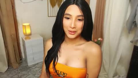 Dreaa online show from December 14, 8:04 pm