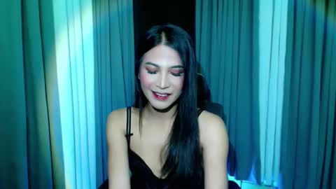 yourprettybella_ts online show from February 16, 8:40 pm