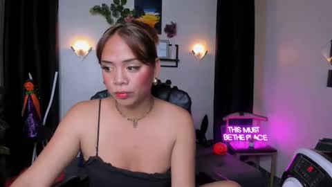 kaye online show from November 3, 1:06 am