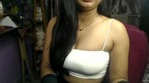 yoursassy_girl online show from July 1, 5:21 pm