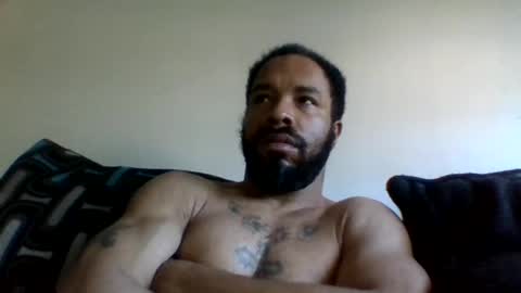 Snapshot of yoursexydaddy79 chatting on December 3, 1:06 pm mother fucker online show from December 3, 1:06 pm