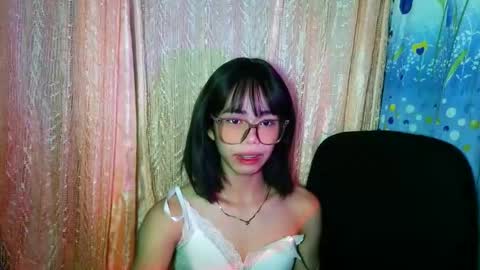 scarlet online show from May 19, 5:20 pm