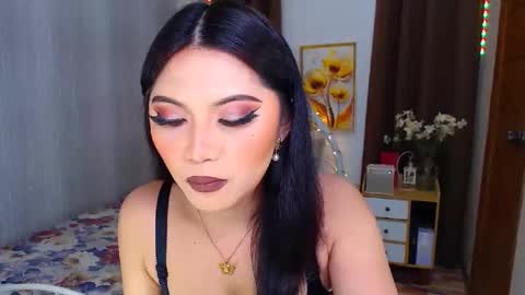 Snapshot of youungsextdeity chatting on February 6, 8:18 am cathy online show from February 6, 8:18 am