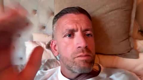 Snapshot of youwantus69 chatting on October 26, 1:23 pm You want us 69 online show from October 26, 1:23 pm