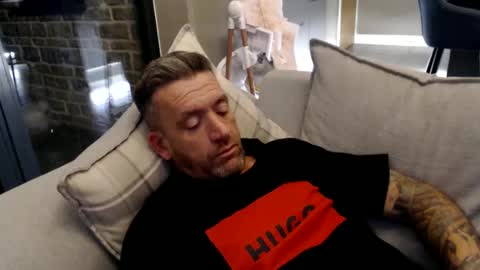 Snapshot of youwantus69 chatting on January 7, 5:22 am You want us 69 online show from January 7, 5:22 am