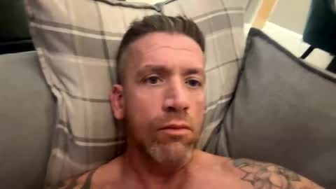 Snapshot of youwantus69 chatting on September 25, 5:03 am You want us 69 online show from September 25, 5:03 am