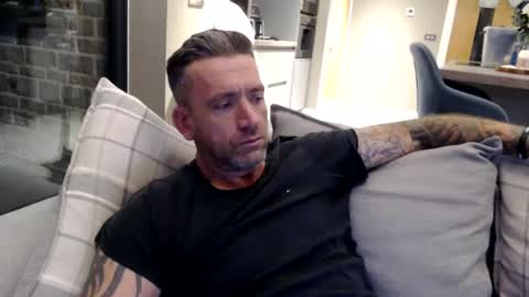 Snapshot of youwantus69 chatting on January 9, 5:44 am You want us 69 online show from January 9, 5:44 am