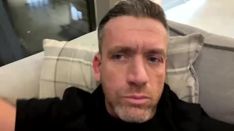 Snapshot of youwantus69 chatting on January 11, 3:23 am You want us 69 online show from January 11, 3:23 am