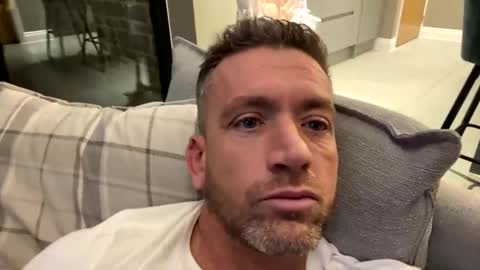 Snapshot of youwantus69 chatting on January 6, 5:41 am You want us 69 online show from January 6, 5:41 am