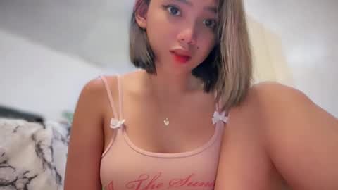 YowgineTheGreat online show from February 28, 12:31 pm