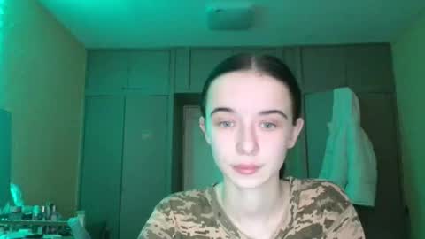 Yuliia online show from December 14, 8:20 am