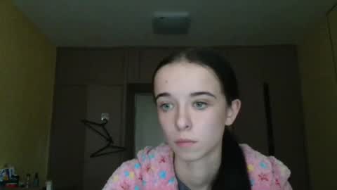 Snapshot of yuliastar chatting on October 13, 6:26 am Yuliia online show from October 13, 6:26 am