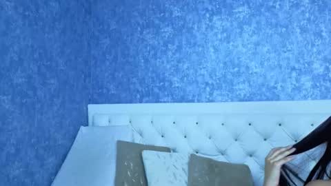 Snapshot of yulissa_girls chatting on September 24, 10:33 am yulissa_girls online show from September 24, 10:33 am