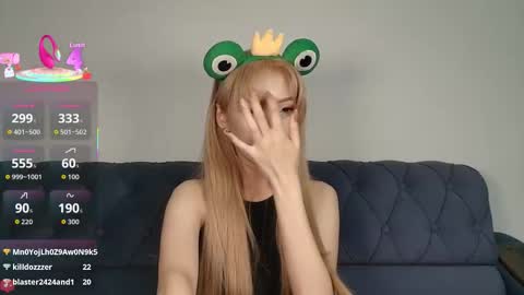 Snapshot of yume_ko chatting on October 18, 2:21 pm yume_ko online show from October 18, 2:21 pm