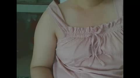 Snapshot of yumi123_ chatting on October 7, 3:02 am yumi123_ online show from October 7, 3:02 am