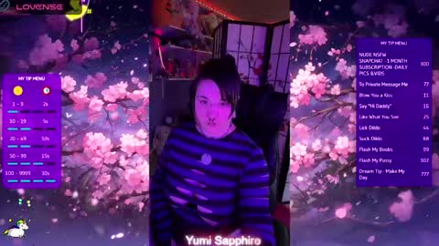 Yumi Sapphire online show from April 22, 8:49 pm