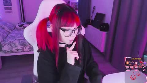 Yumi 3 online show from January 15, 2:37 pm