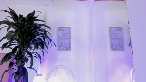 Snapshot of yumii_sweetgirl chatting on September 27, 1:42 pm yumii_sweetgirl online show from September 27, 1:42 pm