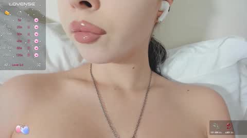 Snapshot of yumm__ chatting on September 23, 7:24 am Im away next stream September 10 at 1400 Moscow time online show from September 23, 7:24 am
