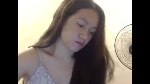Snapshot of yummyclaya chatting on October 13, 11:34 am yummyclaya online show from October 13, 11:34 am
