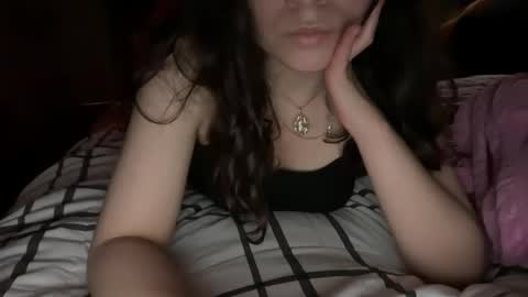 Snapshot of yummyybby chatting on January 19, 3:50 am yummyybby online show from January 19, 3:50 am