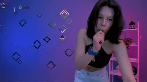 yuna_neon online show from May 9, 8:26 pm