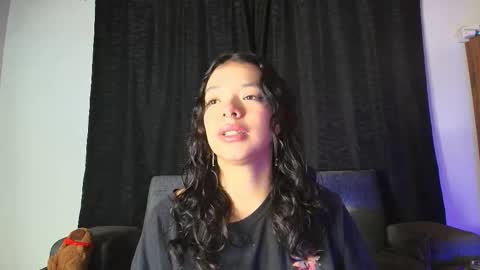Snapshot of yungelitamor_ chatting on September 19, 5:00 am ELITA online show from September 19, 5:00 am