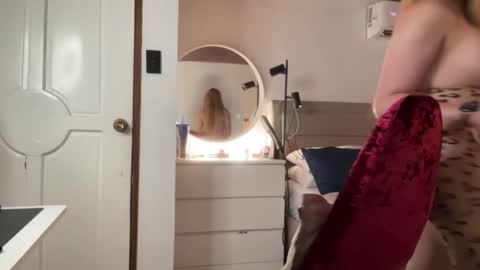 GODDESS SOFIA online show from September 17, 5:16 pm