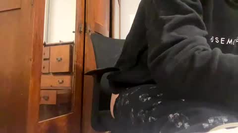 zac15876 online show from December 28, 8:58 am