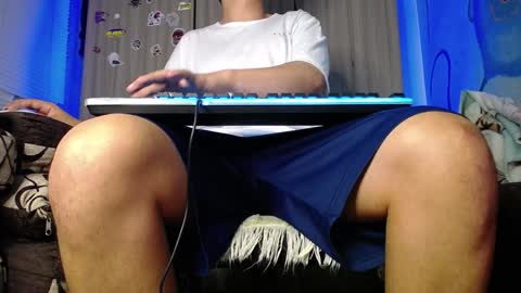 Snapshot of zac_watson chatting on February 3, 1:51 pm Zac Freelance model online show from February 3, 1:51 pm