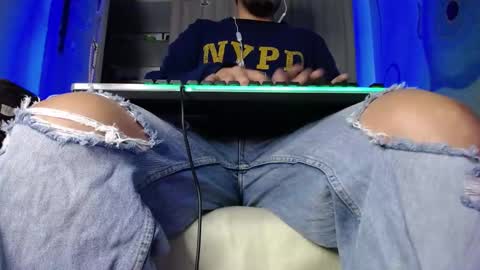 Snapshot of zac_watson chatting on February 17, 2:53 am Zac Freelance model online show from February 17, 2:53 am