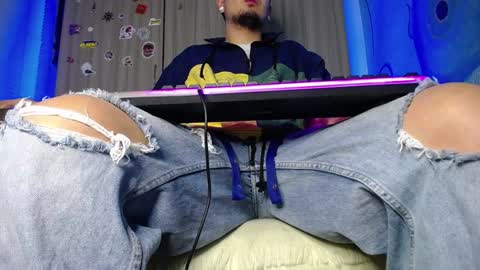 Snapshot of zac_watson chatting on February 2, 8:02 am Zac Freelance model online show from February 2, 8:02 am