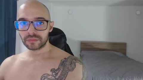 Zach colton online show from February 11, 10:50 pm