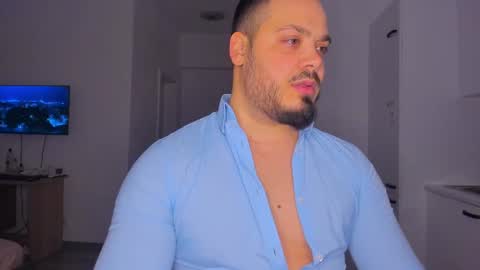 Zack online show from February 16, 11:59 pm