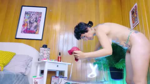 Karina  online show from November 14, 8:44 pm