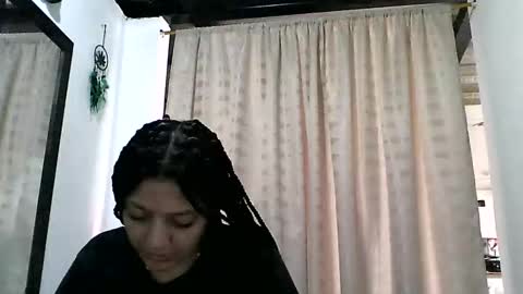 Zafiro online show from January 13, 3:42 pm