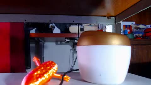 zafiro_subversiva online show from March 16, 9:30 pm