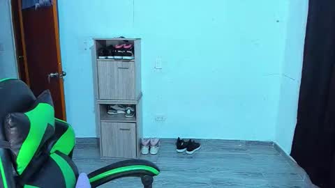 BiG Zafiro online show from March 13, 11:13 am